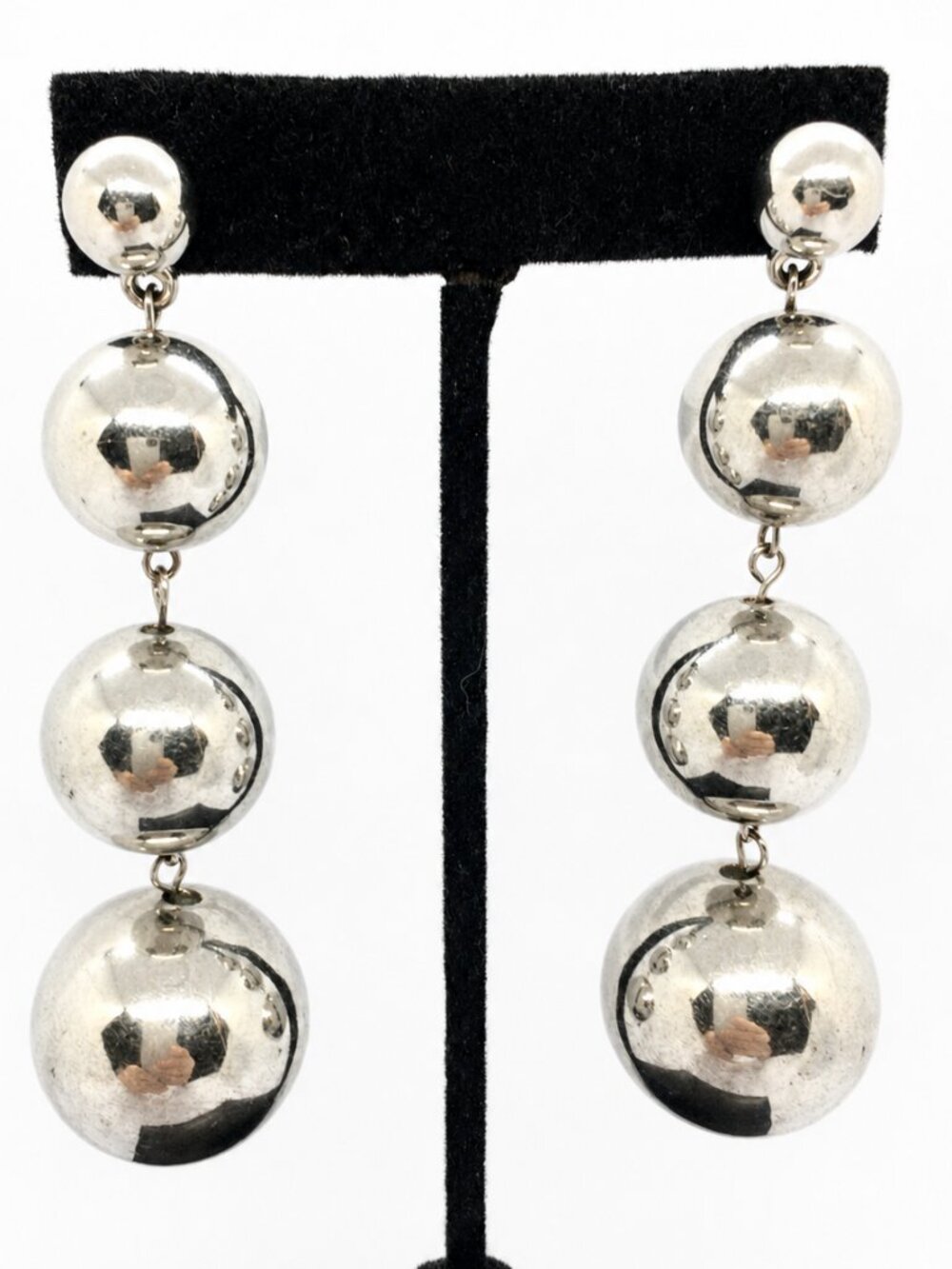 VINTAGE BALL EARRINGS Graduated Silver Tone Shoulder Duster Mod Statement